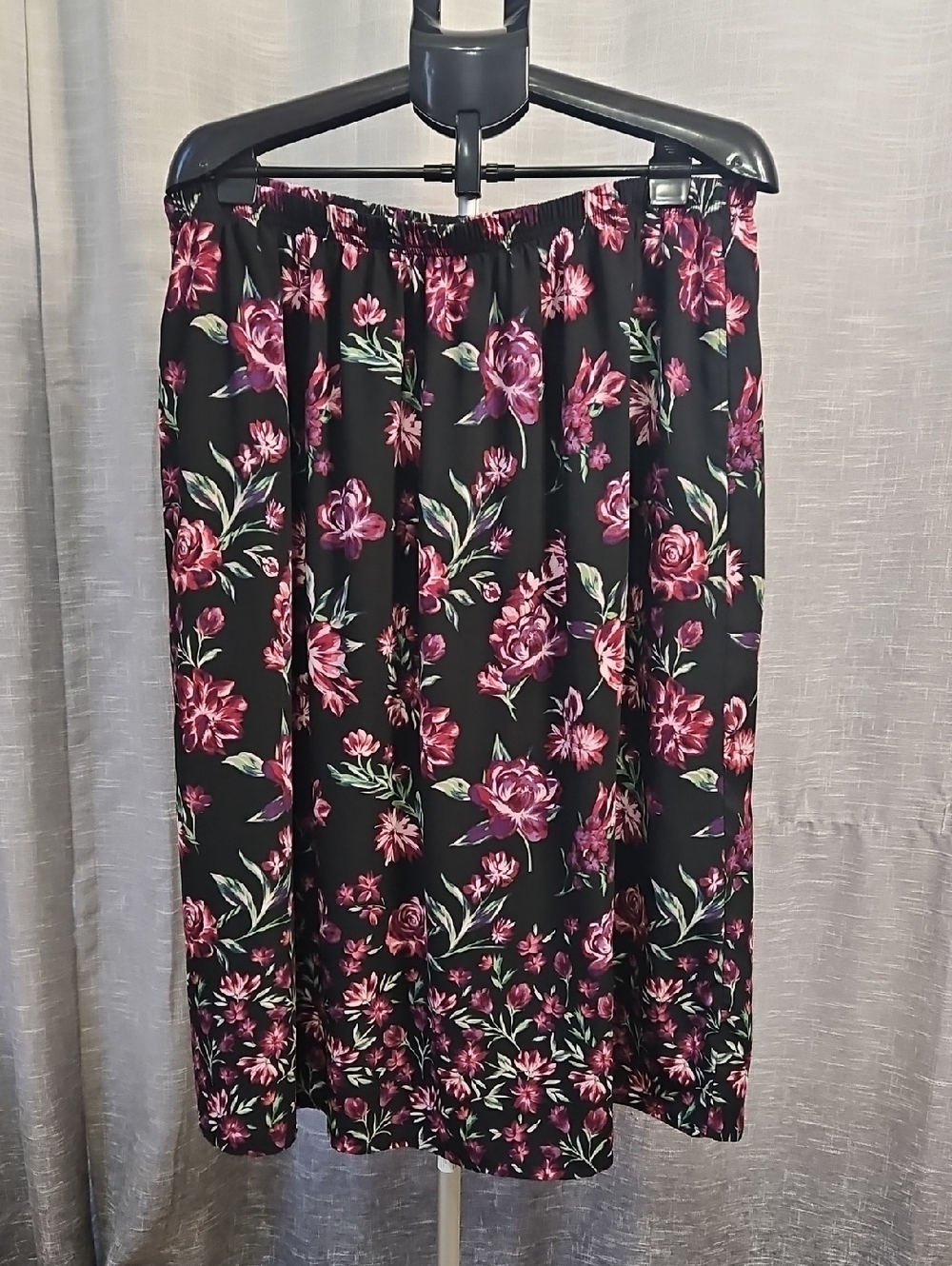 Floral Black Midi Skirt with Pink Rose Print